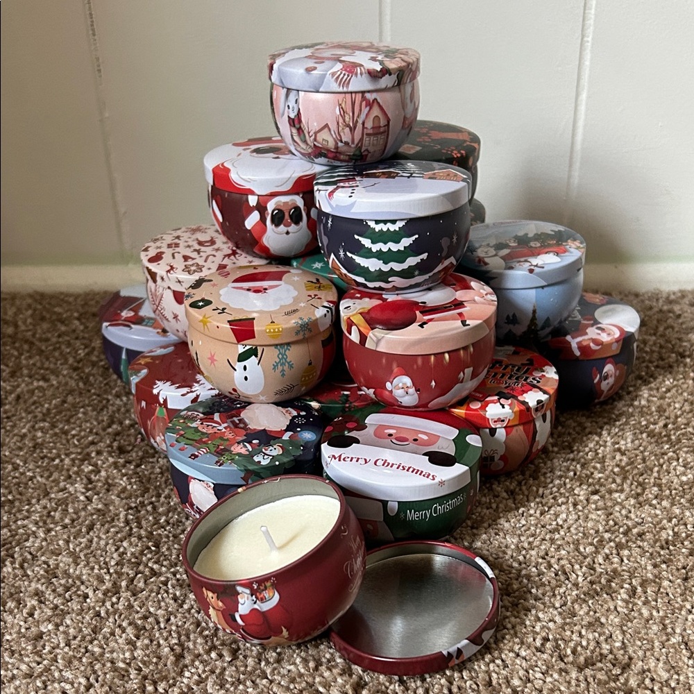 Festive Christmas Soy Wax Candle in Tin 2.5oz - 2 Per Purchase